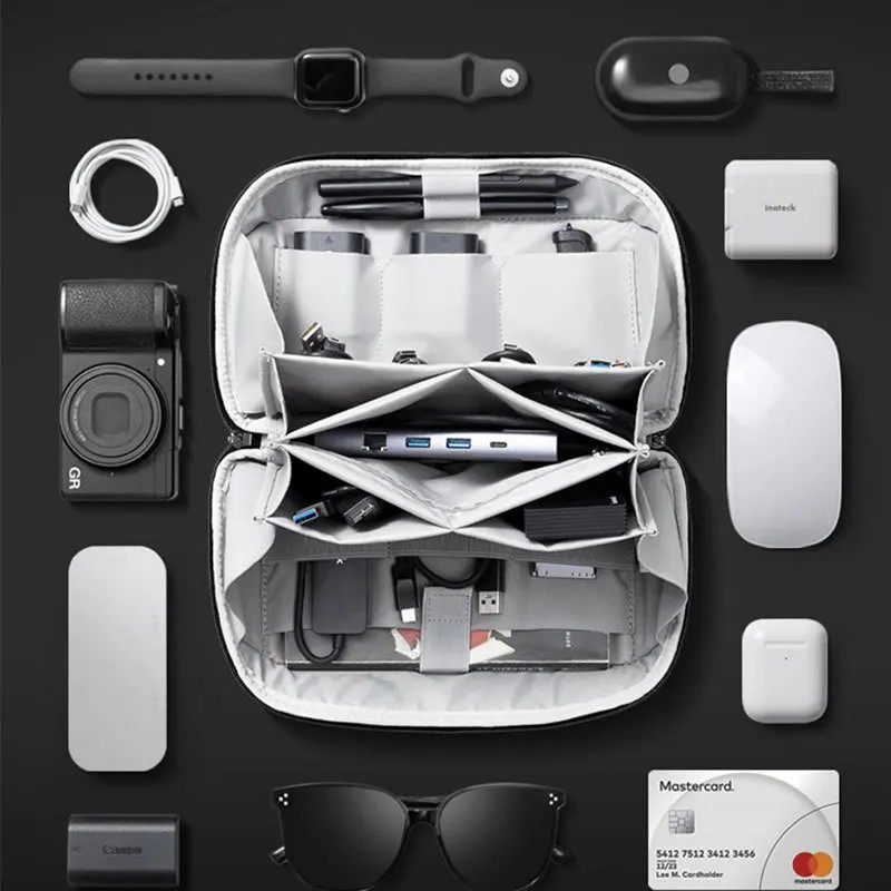 Multifunctional Digital Access - đánh giá và giá Power Bank
